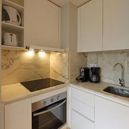 Flh Boavista Flat Ii *